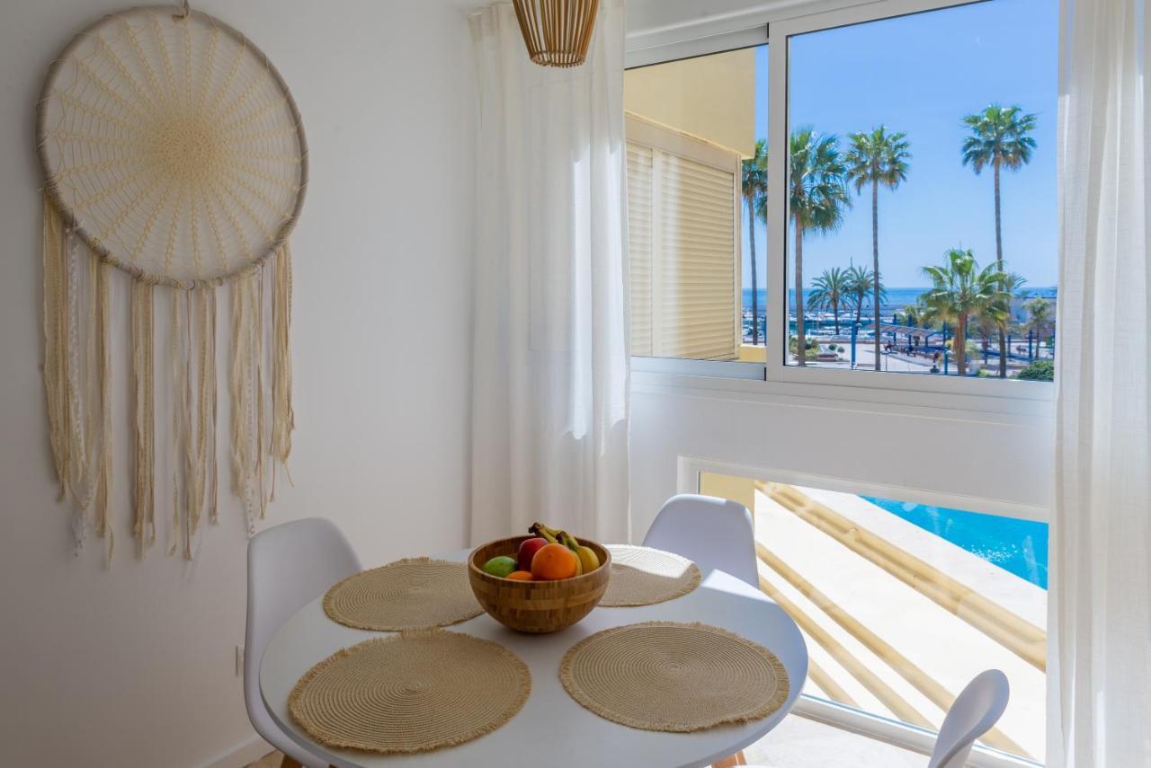 Apartment En Front De *